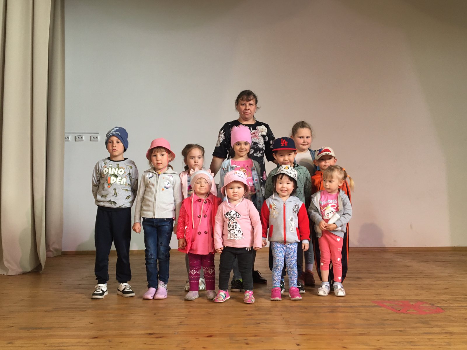 Воспитанники детского сада В гостях у Веселинки